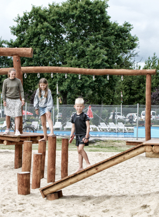 forhindringsbanen_5 - Houstrup Camping.jpg